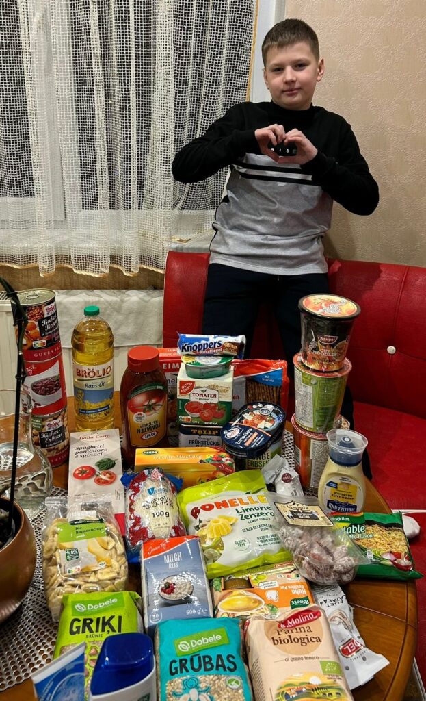 Kopā palīdzēt ir vieglāk – nesot sirsnīgus un pavasarīgus sveicienus!