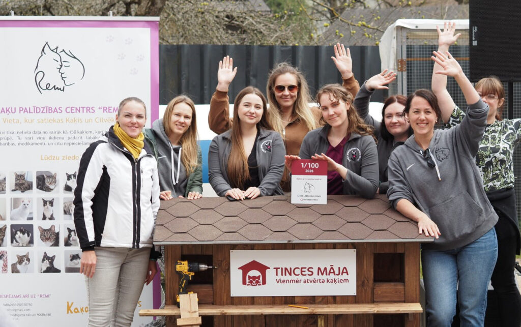 “Tinces māja” bezsaimnieku kaķu atbalstam visā Latvijā