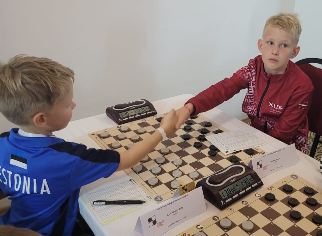 Atbalsts Vizuļu ģimenes bērnu sportiskajai izaugsmei